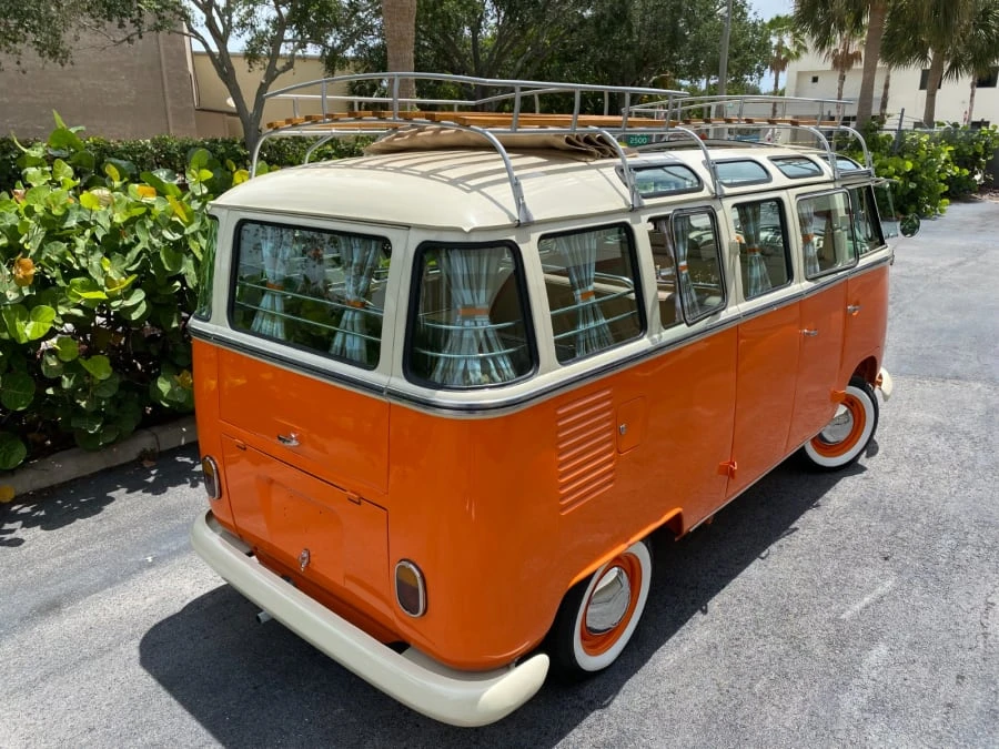 1974 Volkswagen Bay-Window Bus - Image 3 of 31