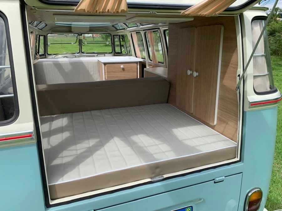 1974 Volkswagen Bay-Window Bus - Image 13 of 29