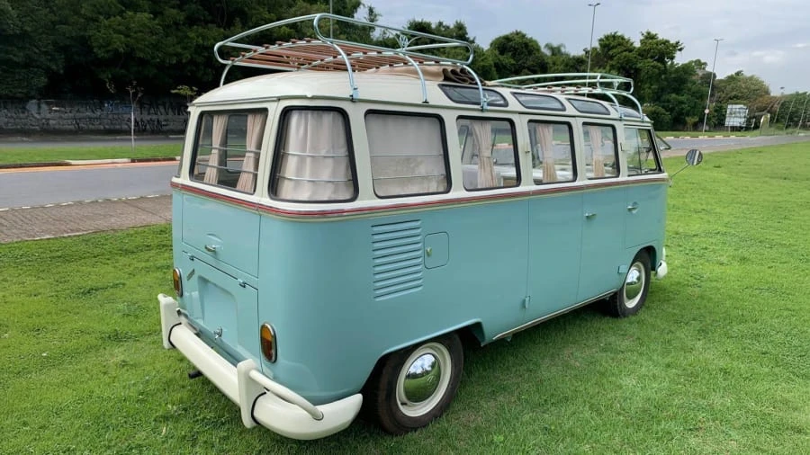 1974 Volkswagen Bay-Window Bus - Image 2 of 29