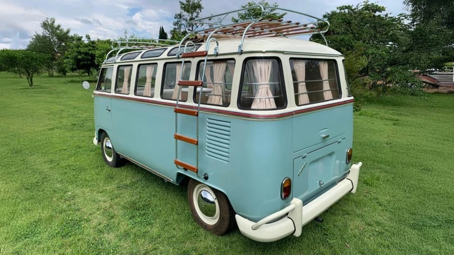 1974 Volkswagen Bay-Window Bus - Image 5 of 29