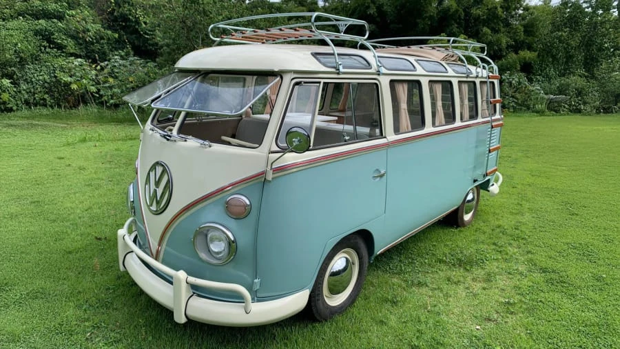 1974 Volkswagen Bay-Window Bus - Image 6 of 29