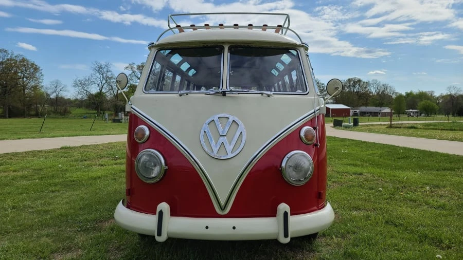 1974 Volkswagen Bay-Window Bus - Image 8 of 9