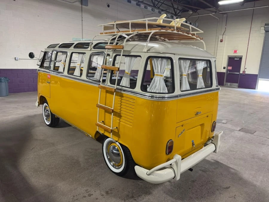 1974 Volkswagen Bay-Window Bus - Image 7 of 14