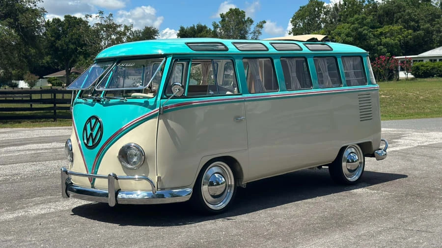 1974 Volkswagen Bay-Window Bus - Image 3 of 31