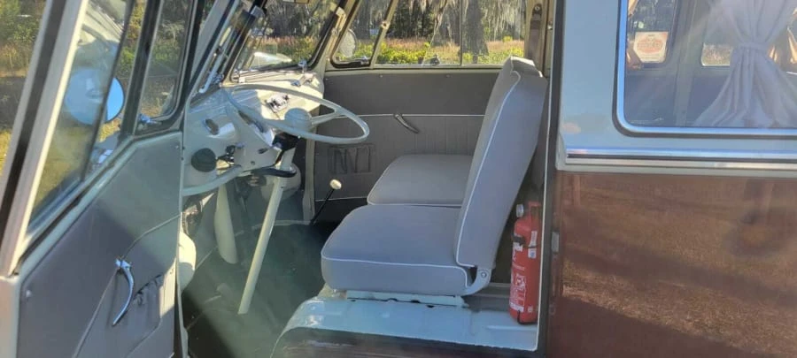 1974 Volkswagen Type 2 - Image 4 of 14