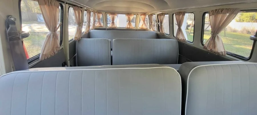 1974 Volkswagen Type 2 - Image 9 of 14