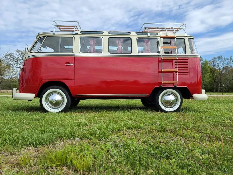 1974 Volkswagen Split-Window Bus - Image 2 of 9