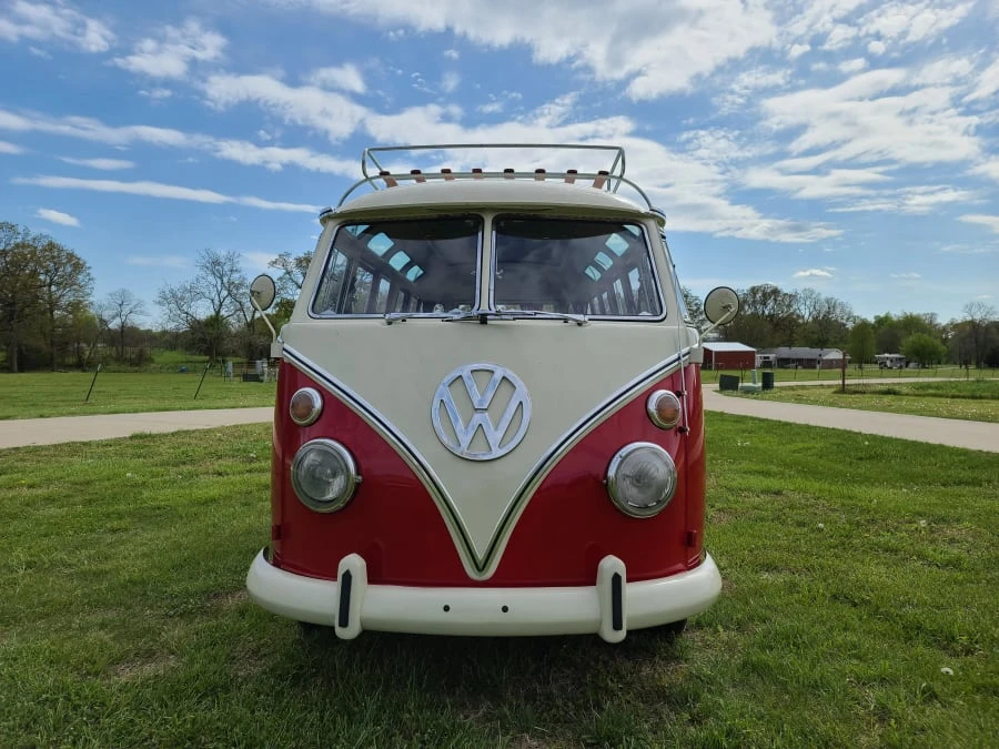 1974 Volkswagen Split-Window Bus - Image 6 of 9
