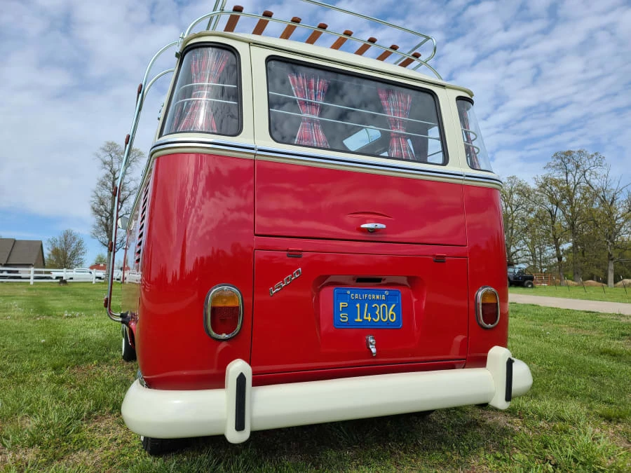 1974 Volkswagen Split-Window Bus - Image 8 of 9