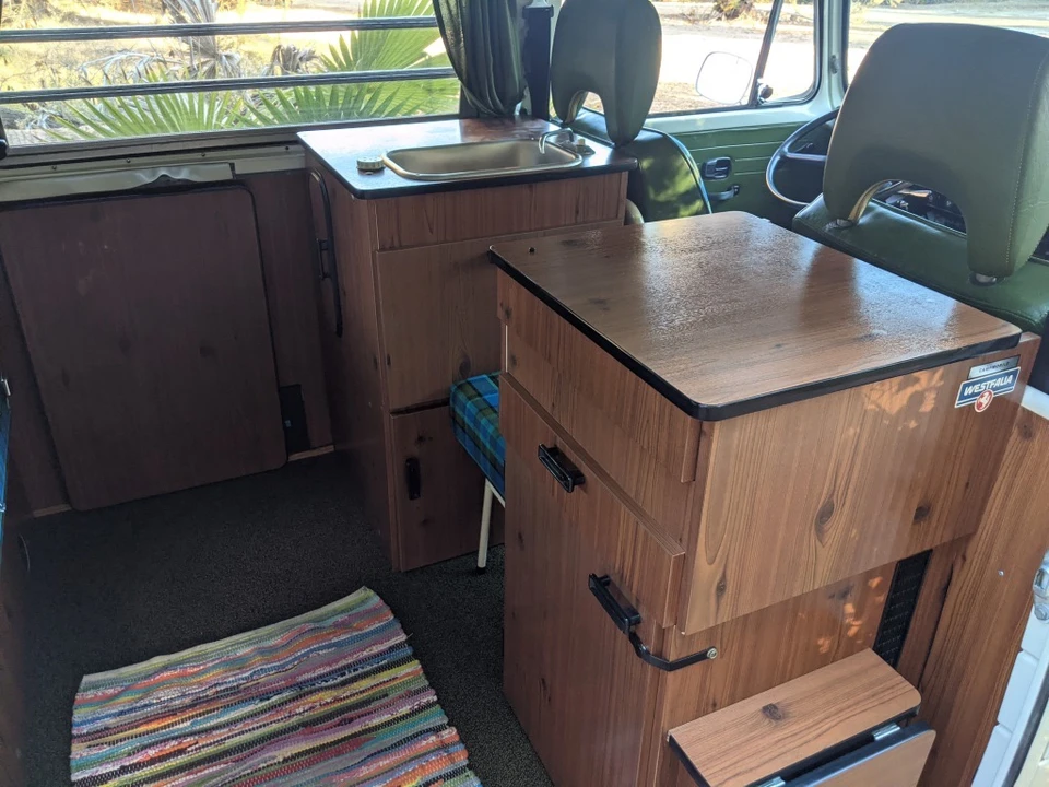 1974 Volkswagen Bay-Window Camper - Image 6 of 11