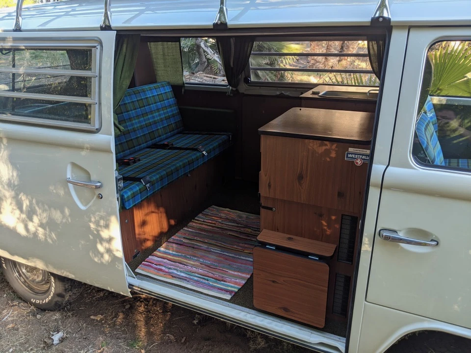1974 Volkswagen Bay-Window Camper - Image 4 of 11