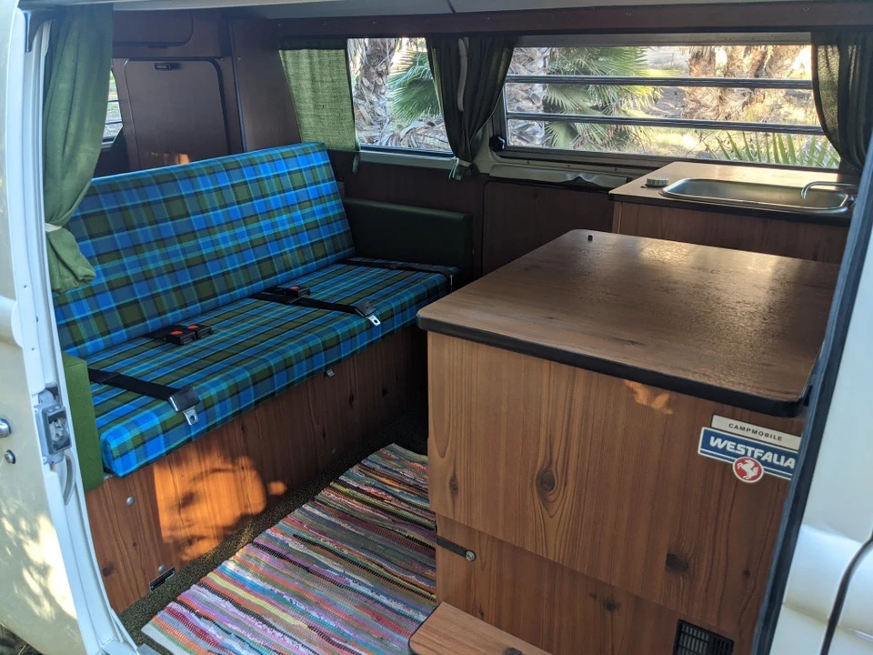 1974 Volkswagen Bay-Window Camper - Image 5 of 11