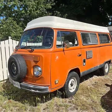 1974 Volkswagen Bus Riviera+
