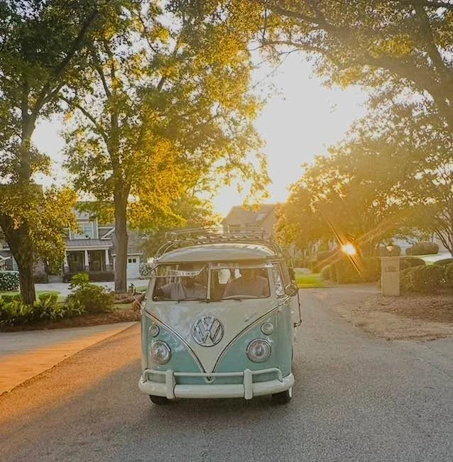 1974 Volkswagen Bay-Window Bus - Image 3 of 7