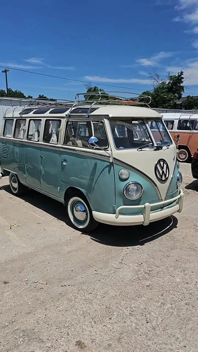 1974 Volkswagen Bay-Window Bus - Image 7 of 7