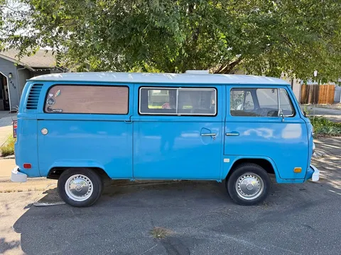 1974 Volkswagen Type 2 Kombi Westfalia