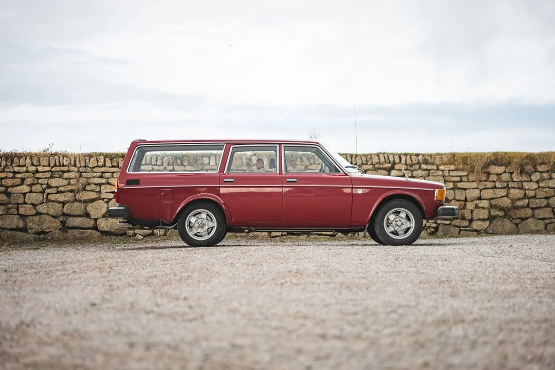 1974 Volvo 145 - Image 8 of 30