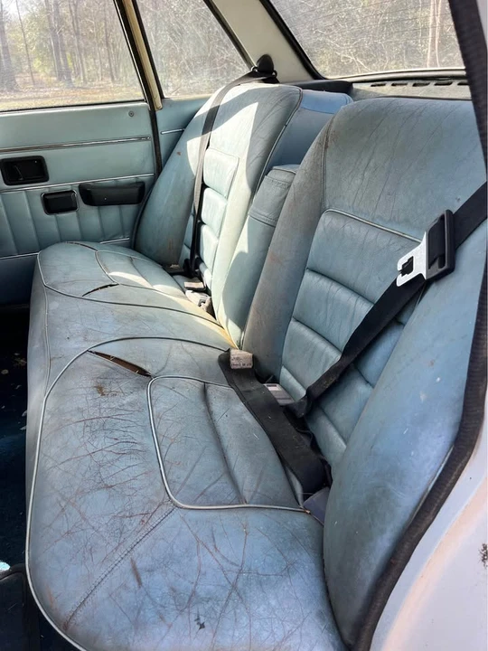 1974 Volvo 140 Series - Image 8 of 9