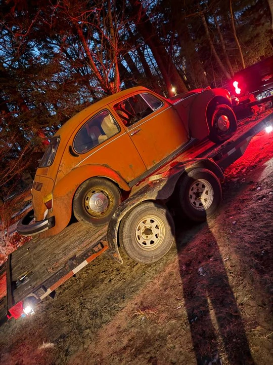 1974 Volkswagen Super Beetle - Image 2 of 4