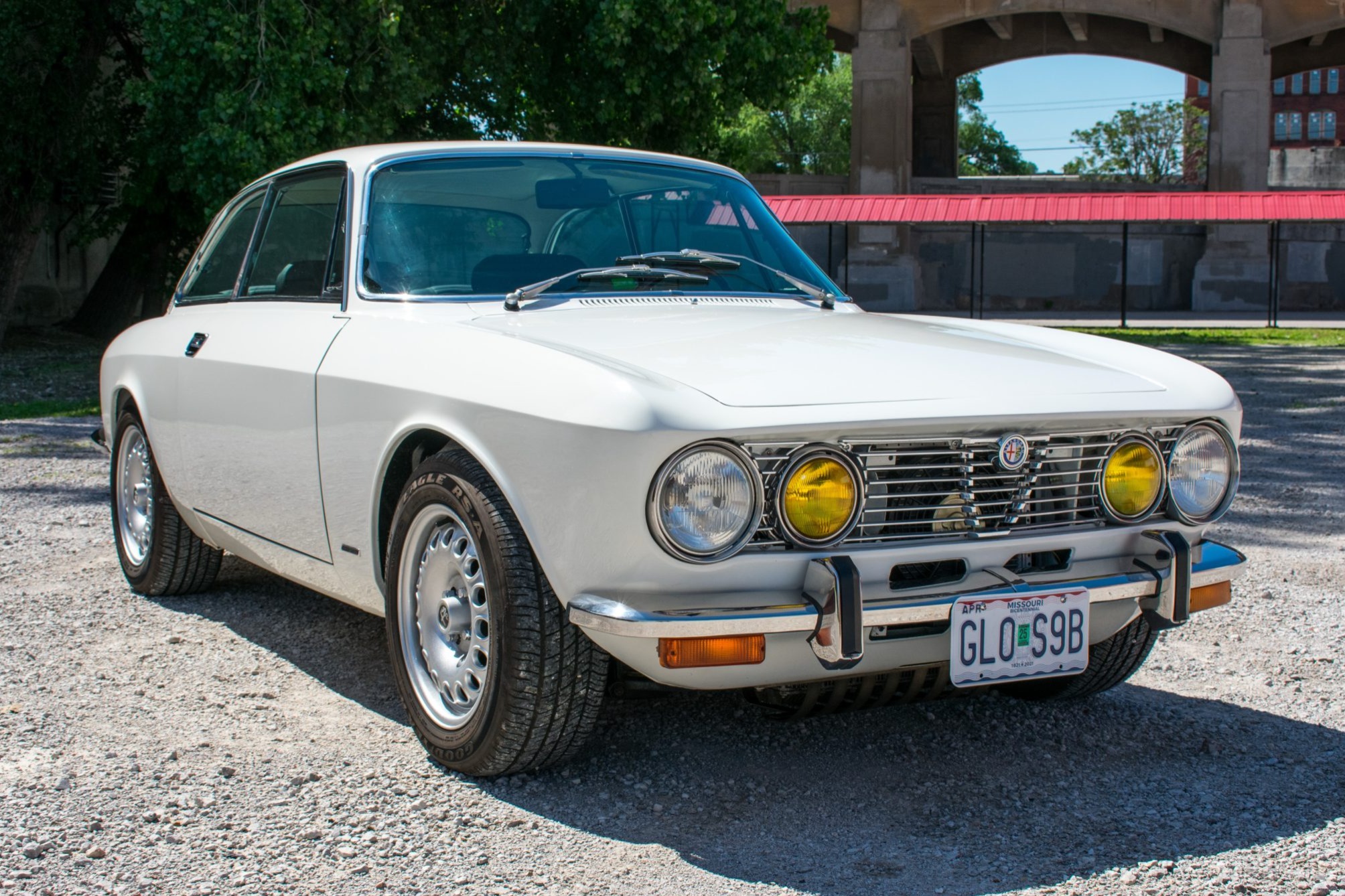 1974 Alfa Romeo GTV 2000