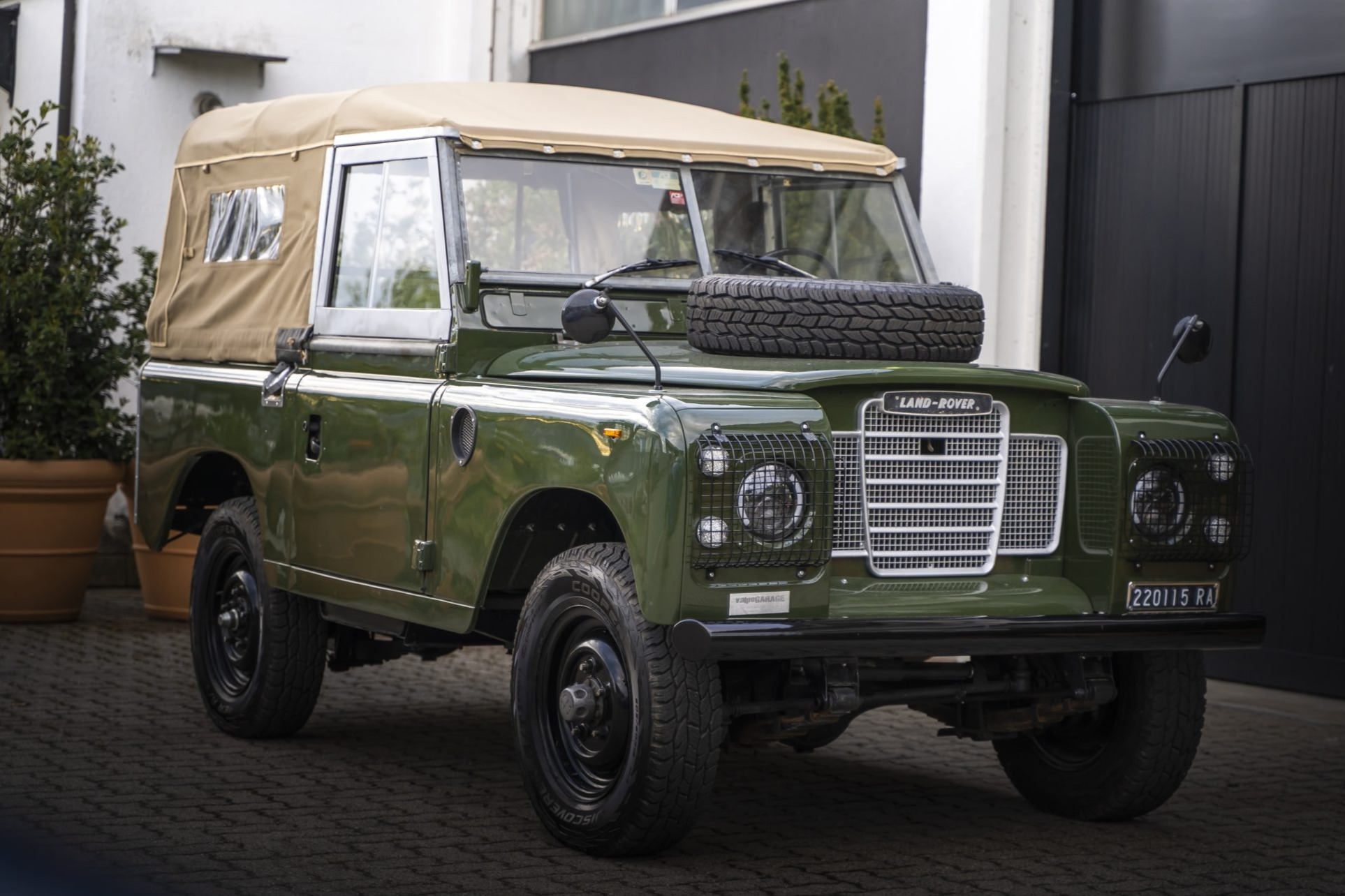 1974 Land Rover 88 Series III Diesel