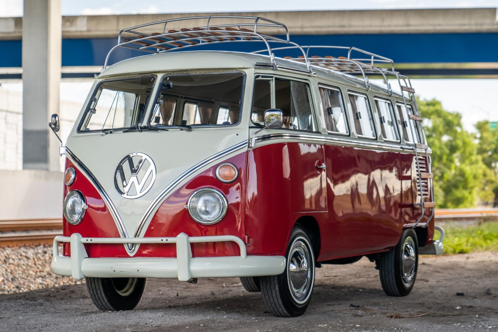 1974 Volkswagen Type 2 15-Window