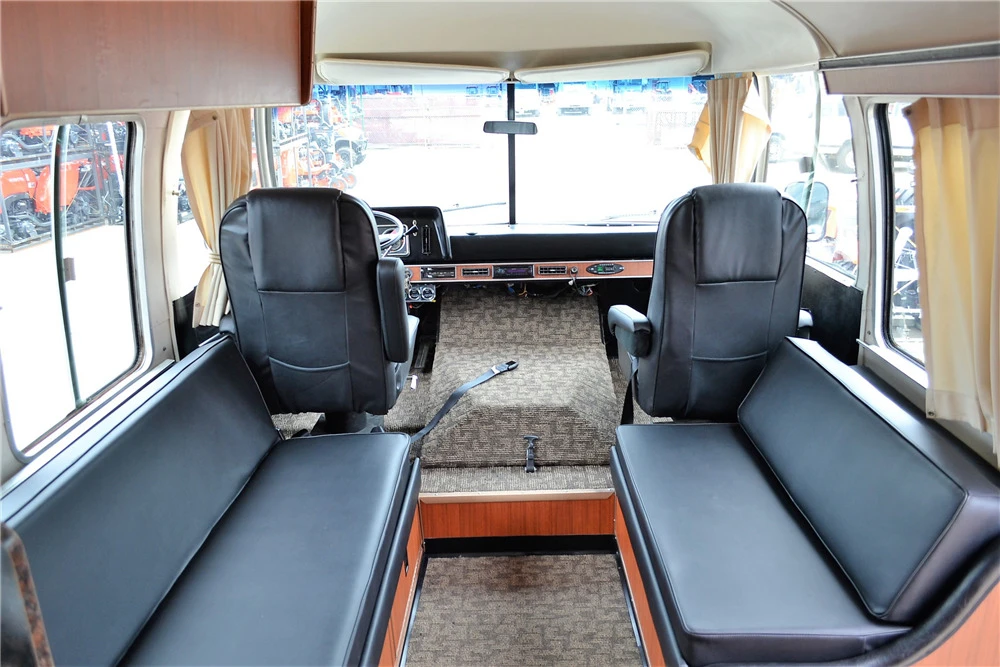 1975 Airstream - Image 4 of 5