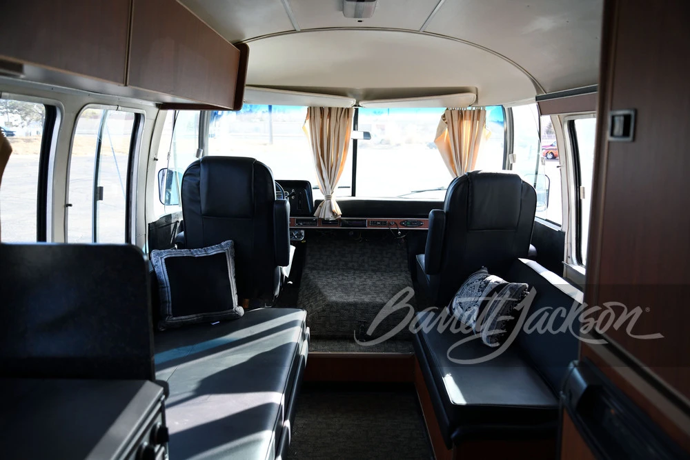 1975 Airstream - Image 3 of 31