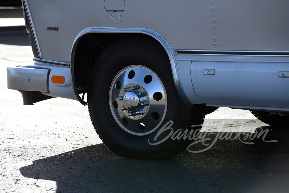 1975 Airstream - Image 24 of 31