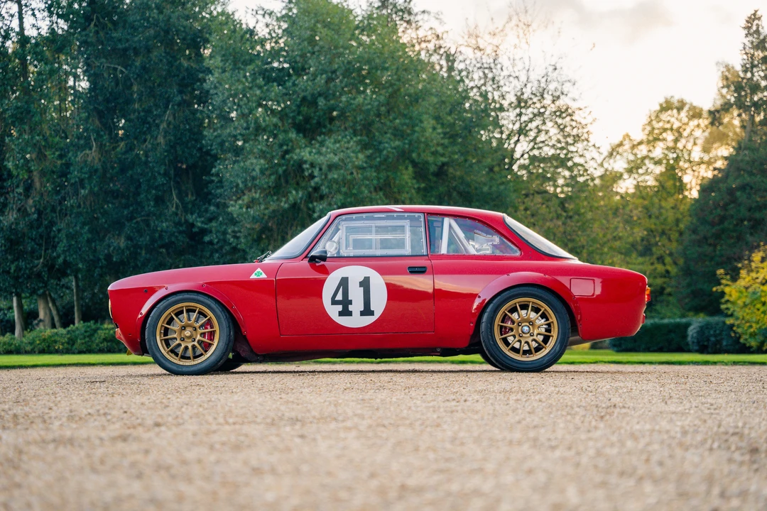 1975 Alfa Romeo GT 1300 Junior - Image 9 of 31