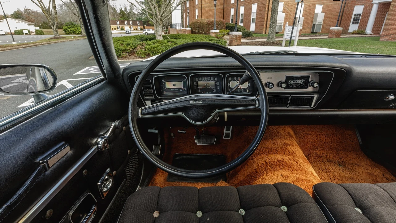 1975 AMC Matador - Image 9 of 20