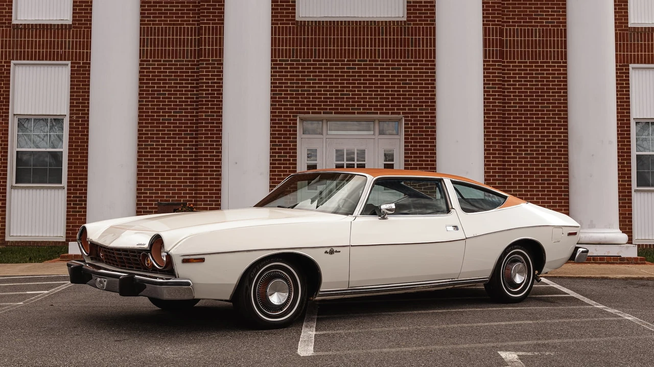 1975 AMC Matador - Image 17 of 20