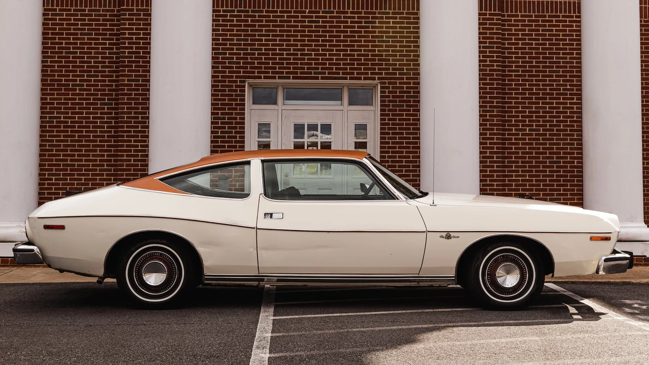 1975 AMC Matador - Image 19 of 20