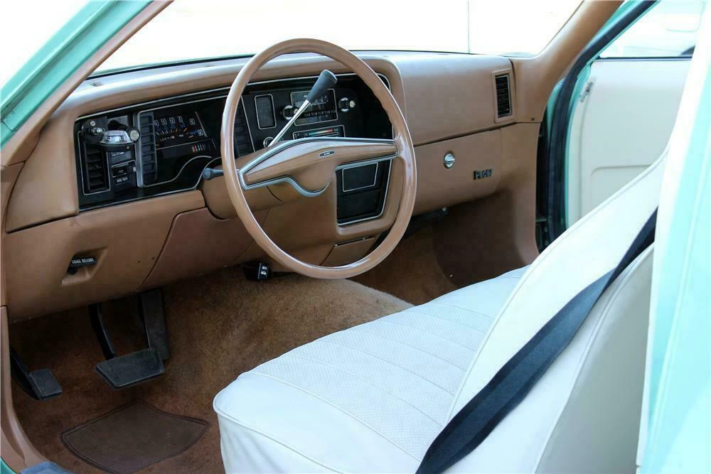1975 AMC Pacer - Image 4 of 5