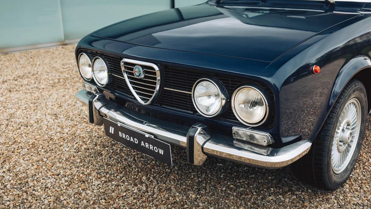 1975 Alfa Romeo 2000 GT Veloce - Image 21 of 31