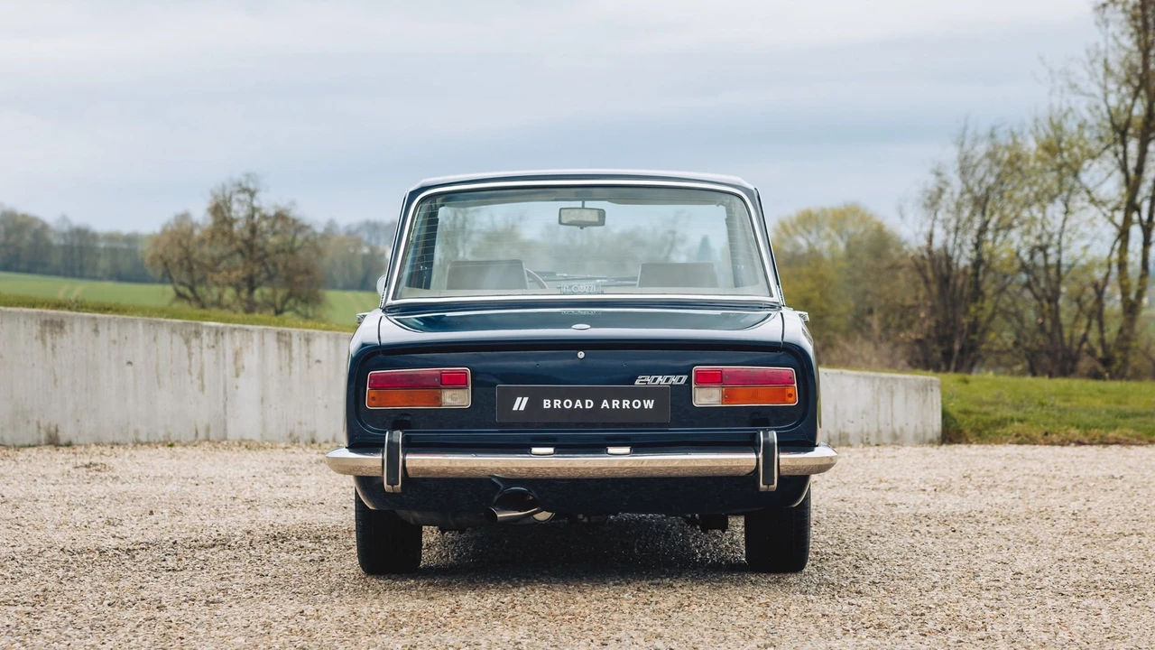 1975 Alfa Romeo 2000 GT Veloce - Image 3 of 31