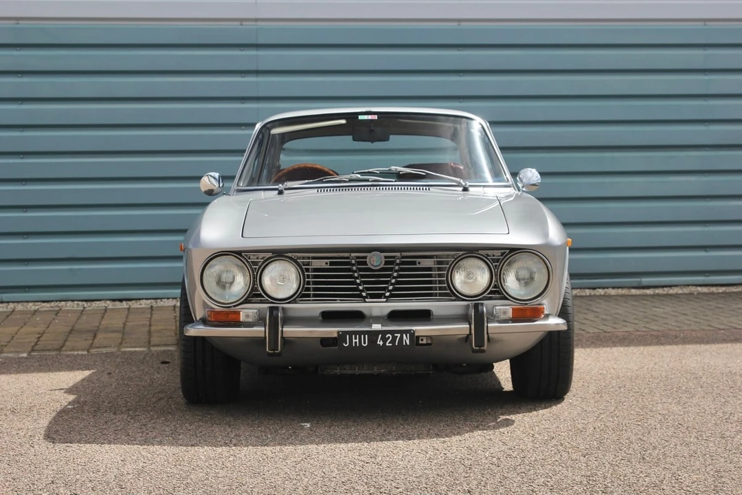 1975 Alfa Romeo 2000 GT Veloce - Image 5 of 30