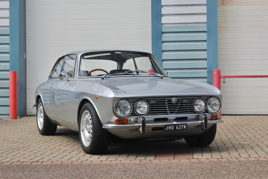 1975 Alfa Romeo 2000 GT Veloce - Image 21 of 30