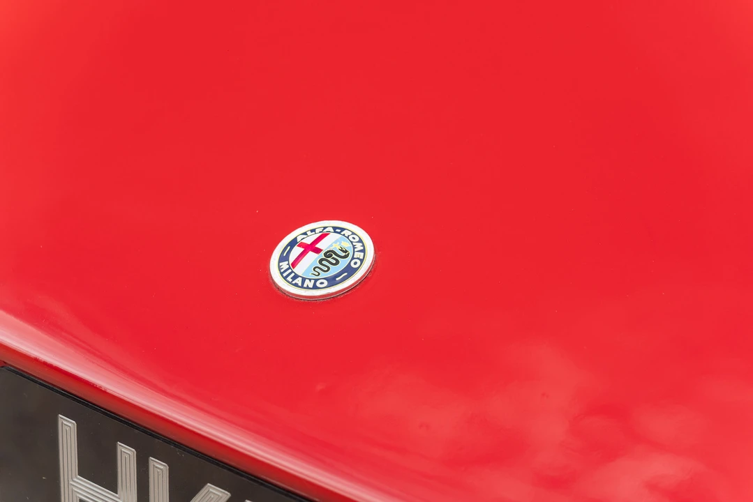 1975 Alfa Romeo 2000 GT Veloce - Image 13 of 31