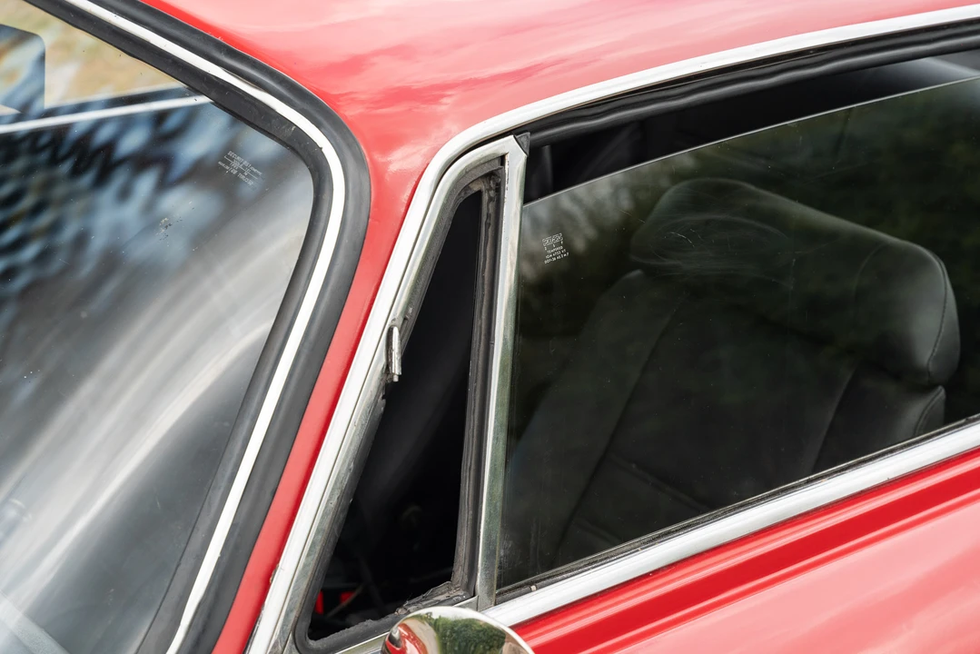 1975 Alfa Romeo 2000 GT Veloce - Image 28 of 31