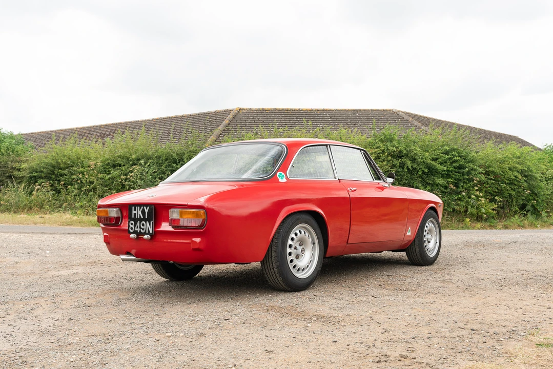 1975 Alfa Romeo 2000 GT Veloce - Image 7 of 31