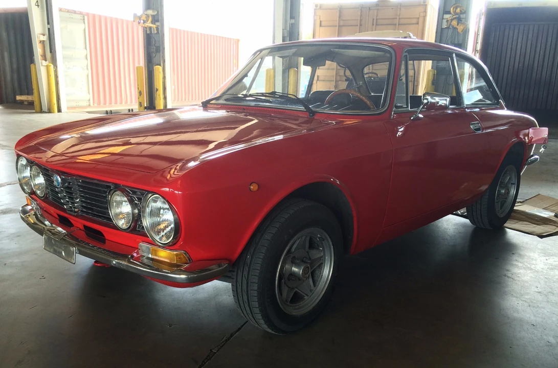 1975 Alfa Romeo GT 1300 Junior - Image 2 of 31