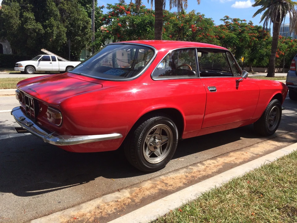 1975 Alfa Romeo GT 1300 Junior - Image 11 of 31