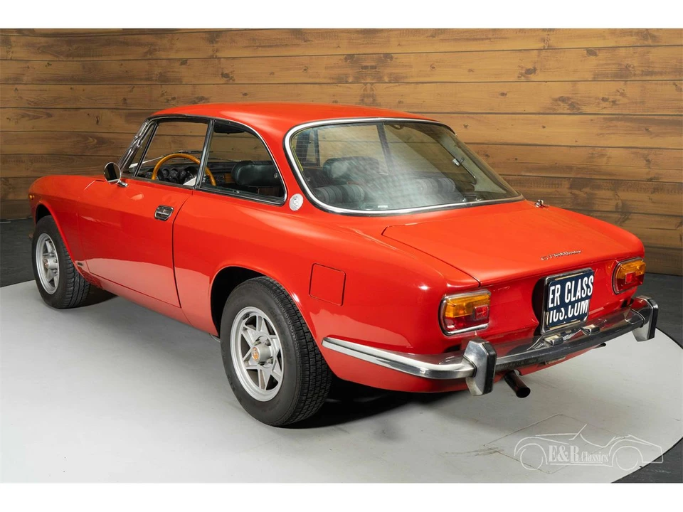 1975 Alfa Romeo GT 1600 Junior - Image 9 of 19