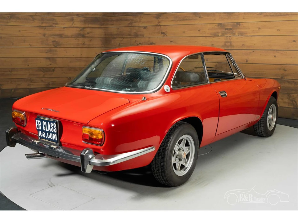 1975 Alfa Romeo GT 1600 Junior - Image 11 of 19