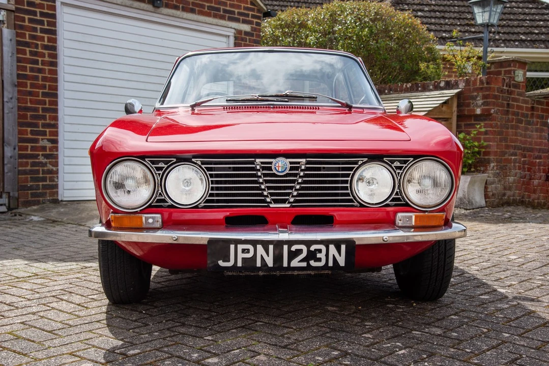 1975 Alfa Romeo GT 1600 Junior - Image 10 of 30
