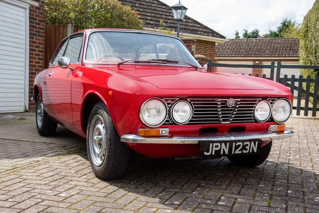 1975 Alfa Romeo GT 1600 Junior - Image 2 of 30