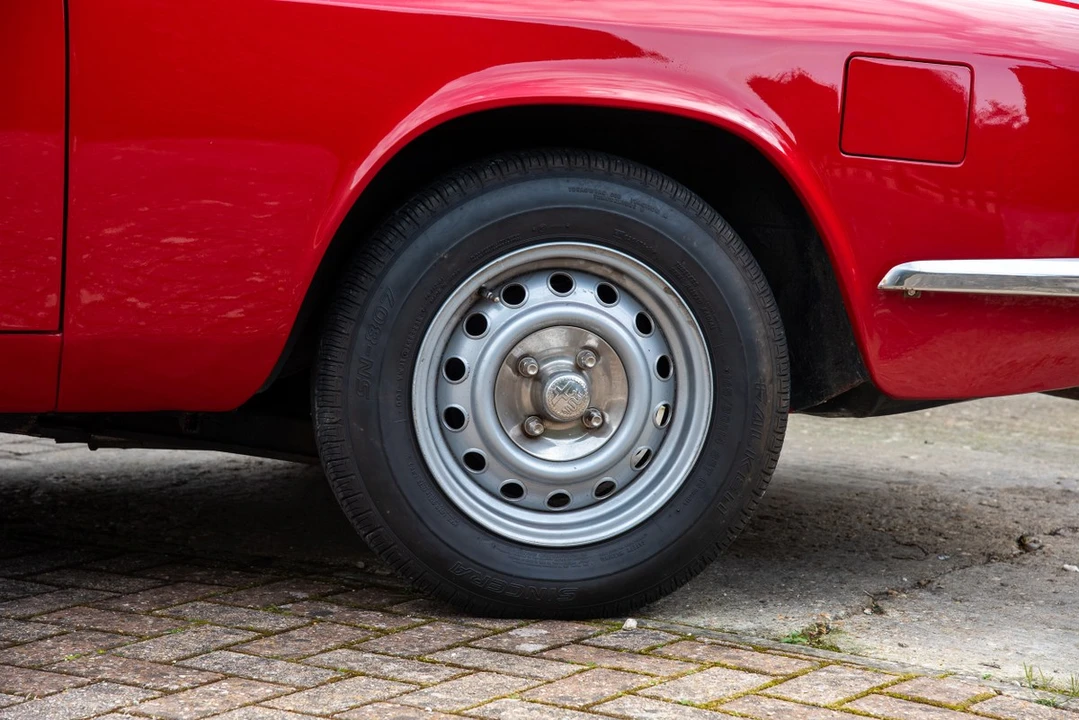 1975 Alfa Romeo GT 1600 Junior - Image 19 of 30