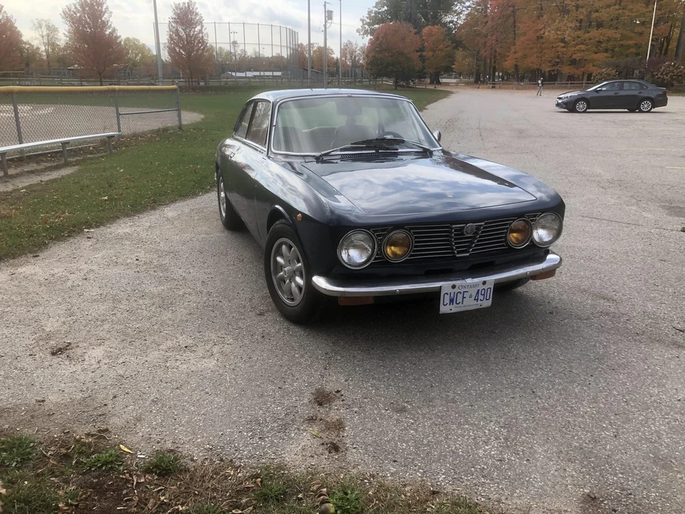 1975 Alfa Romeo 2000 GT Veloce - Image 8 of 31