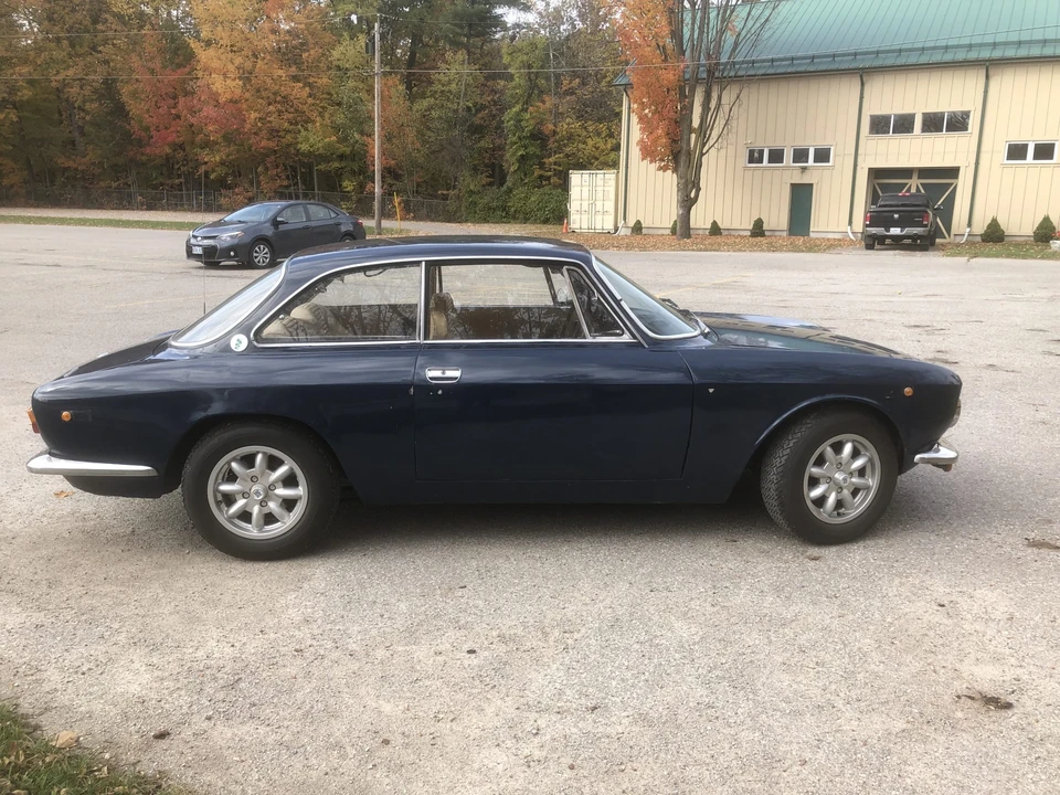 1975 Alfa Romeo 2000 GT Veloce - Image 7 of 31
